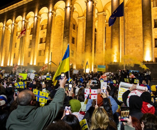 georgians protest the invasion of ukraine by vladimir putin 
