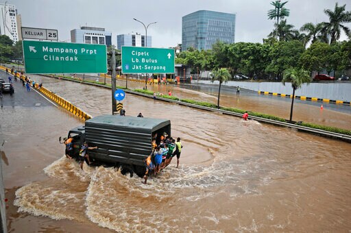 UN: Climate Change to Uproot Millions, Especially in Asia