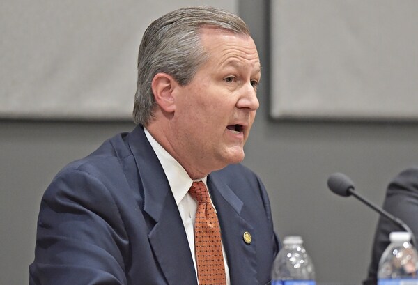 Mike Hubbard, Alabama House Speaker, Arrested for Felony Ethics Crimes