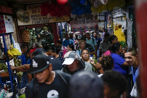 Evolving Crisis Fuels Anxiety among Venezuelans Who Want a Better Economy but See Worsening Woes