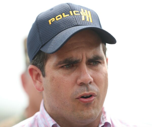 Governor: US Defense Personnel Numbers Rise, Refugee Numbers Drop in Puerto Rico