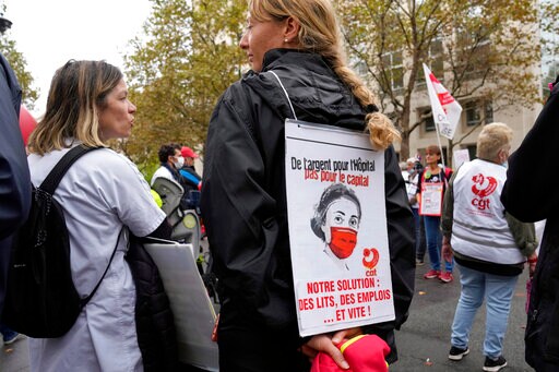 Unvaccinated French Health Care Workers Face Suspension