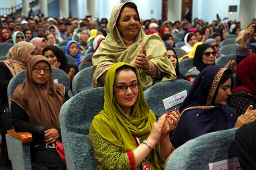 Afghanistan's Grand Council Ends with Call for Peace Talks