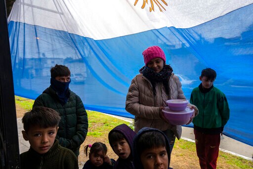 In Argentina, Groups Keep Lid on Simmering Social Conflict