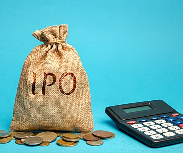 Two 'Forbidden' IPOs Pit Gulf Investors Against Islamic Clerics