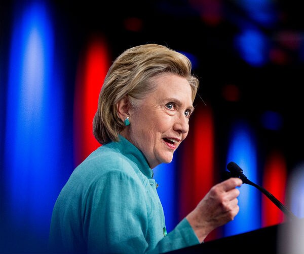 Fox News Poll: Clinton Leads Trump by 6 Points