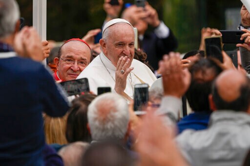 Francis Praises Humility of 13th-century Pope Who Resigned