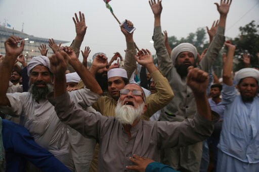 Defense Lawyer in Pakistan Blasphemy Case Flees Country