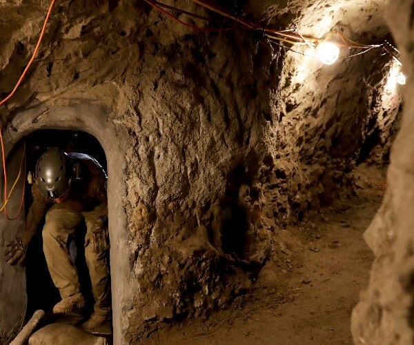 US Finds Longest Border Smuggling Tunnel 