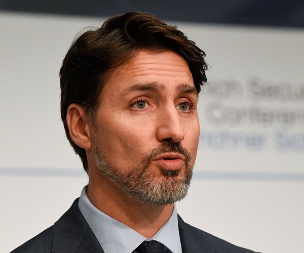 Canada Shuts Borders to Foreign Nationals Except US Citizens