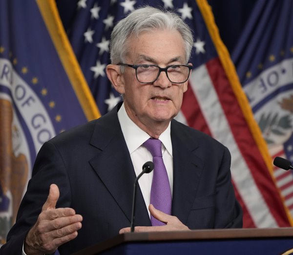 Fed's Powell Says Path to Soft Landing Is Still There 