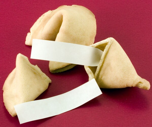 Fact-Checking the Fabrications of Financial Media