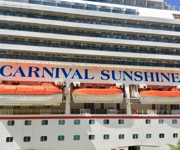 Carnival Cruise Lines Seeks to Borrow $3 Billion, Raise $3 Billion More