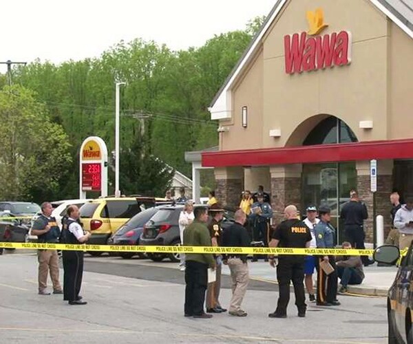 Delaware State Trooper Killed, Suspect Barricaded in Home