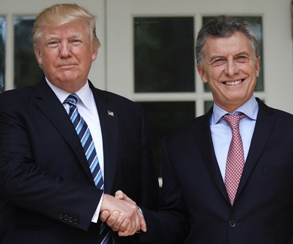 Trump Backs Argentina's Macri, Encourages Efforts With IMF