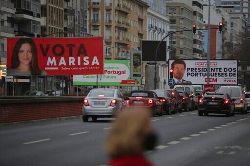In Portugal Presidential Race, How High Can a Populist Fly?