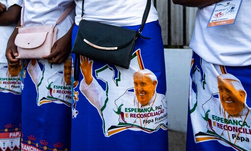 Pope on Critics: It's 'an Honor If the Americans Attack Me'