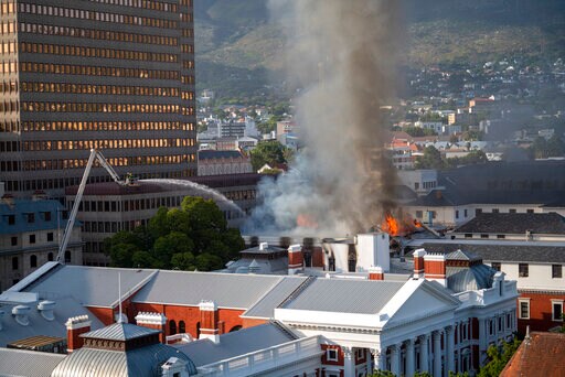 Fire Hits South Africa's Parliament Building in Cape Town