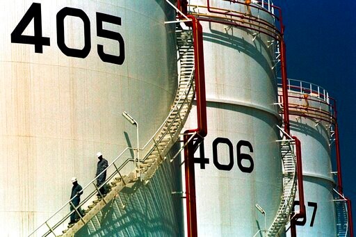 Mideast Economies Take Massive Hit with Oil Price Crash