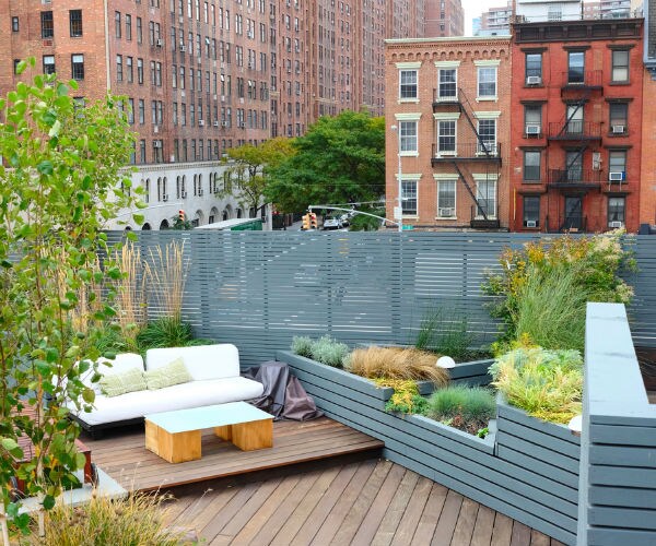 Million-Dollar Listings Face Price Cuts as Luxury Demand Wanes