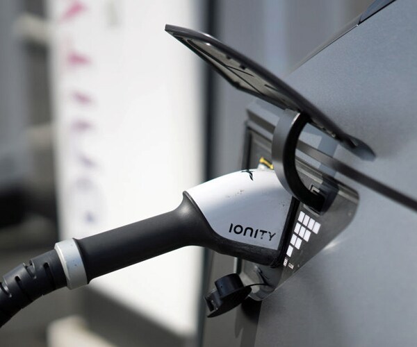 a hyundai Ioniq battery electric vehicle charges