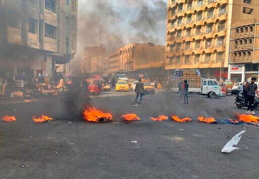 6 Protesters Killed amid Violence in Baghdad, South Iraq