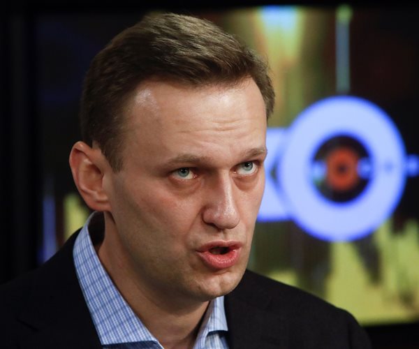 Barred From Election, Navalny Vows to Fight 'Emperor' Putin