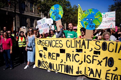 Thousands March in Paris to Press for More Action on Climate