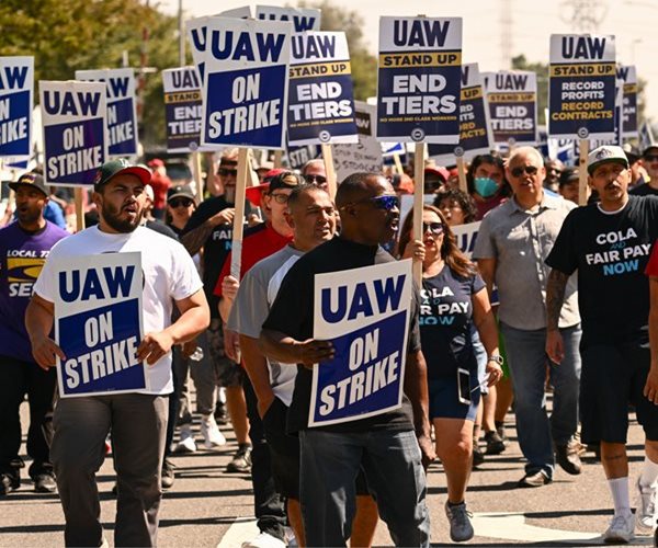 UAW Makes New Counter Proposal to Stellantis