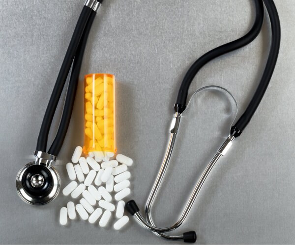 Surgeon General Urges Americans to Carry Overdose Antidote