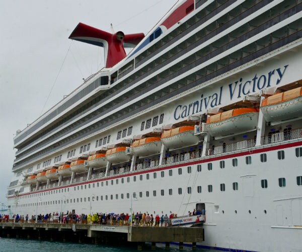 Cuba's No-Cubans Rule Puts Cruise Lines in Uncharted Waters