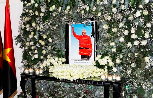 Angolans Mourn Ex-leader; Family Seeks to Keep Body in Spain