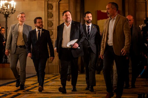 6 Catalan Separatist Prisoners Return to Regional Parliament