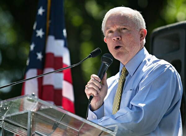 Sen. Sessions: Trade Deal Could Trigger Flood of Illegals