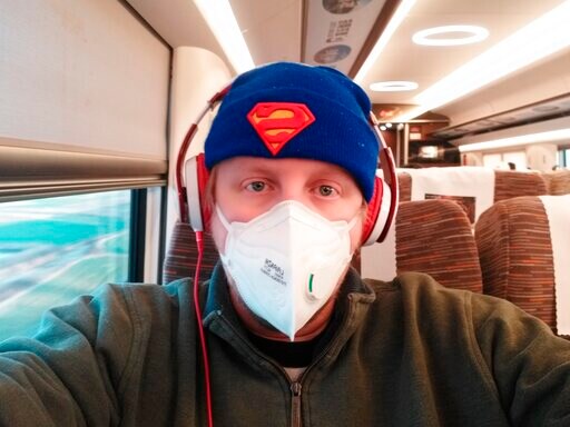 Some Americans to Leave China, Many Stay after US Advisory