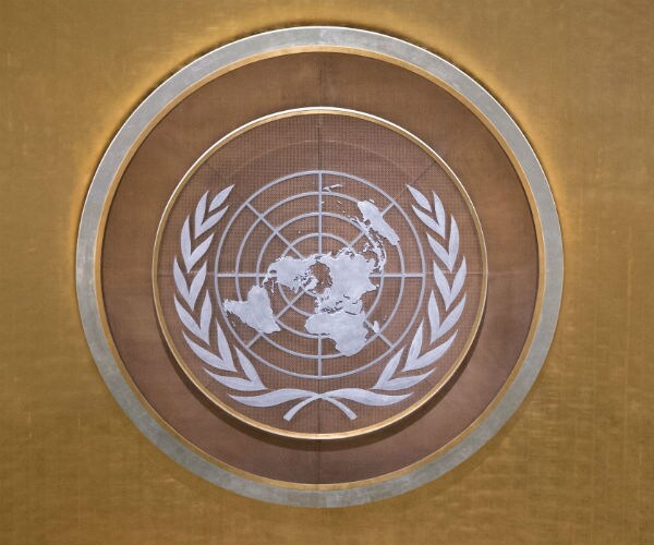 UN Shuttle Diplomacy Aims to Avert Assault on Vital Yemen Port