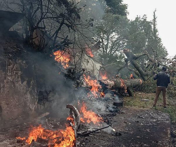 India Armed Forces Head Among 13 Dead in Helicopter Crash