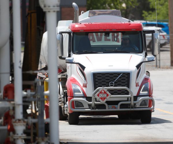 Woman Arrested After Stealing Oil Tanker, Leading Police on High Speed Chase
