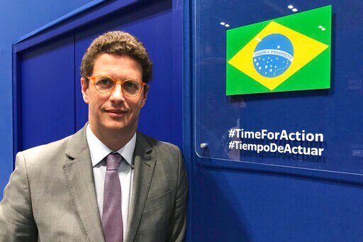 Minister: Brazil Can't Stop Deforestation without Help