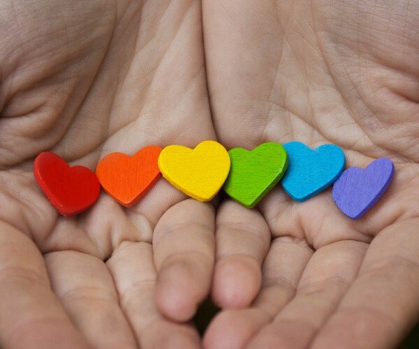 Report: Christian School Expels Teen Over Rainbow Birthday Cake