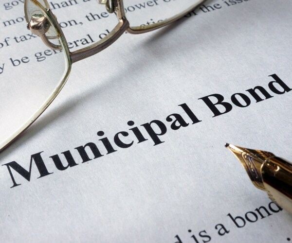 Short-Term Municipal Debt Keeps Defying the Bond Market Rout