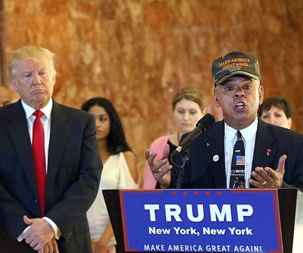 Trump Adviser Again Calls for Clinton to Be Shot by Firing Squad