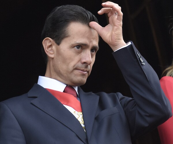 NYT: Mexico Fights Trump, Yet Works to Cut Its Citizens' Rights