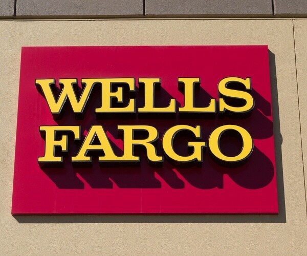 wells fargo sign on building