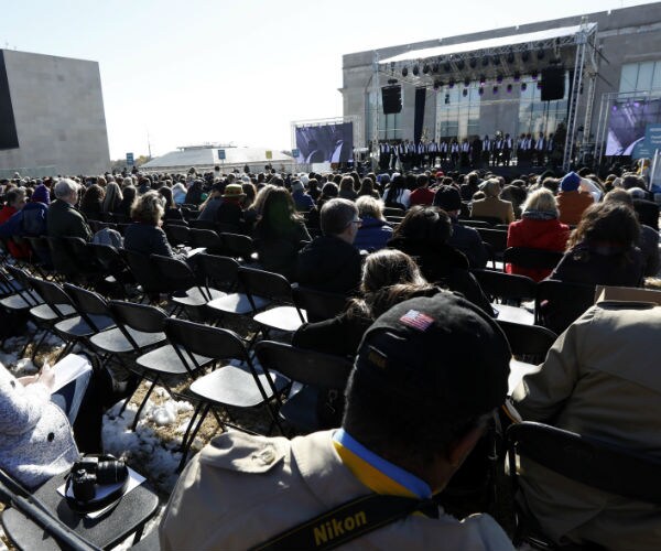 Trump Boycotters Missed Chance for Progress on Race  