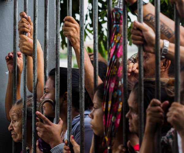 Brazil Prison Riots Kill Nearly 100 Since Jan. 1; Gov't Implored to Act