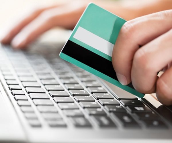 Online Sales Surge Ahead of Retailers' Holiday Deals Bonanza