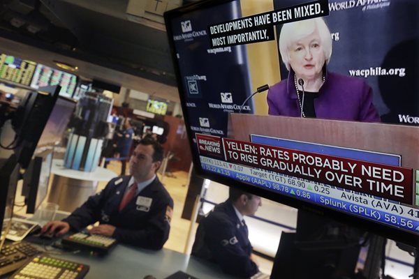 Free Markets, Not Fed Grow Economy  