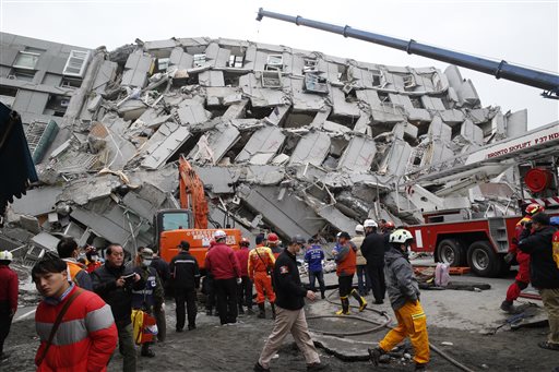 The Latest: Death Toll Rises to 11 in Taiwan Quake