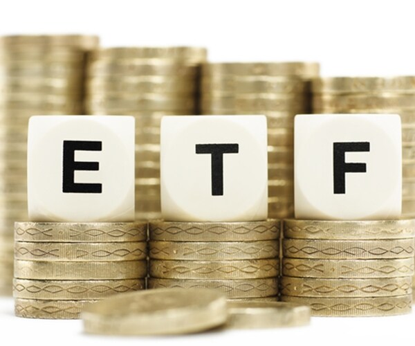 Hate ETFs? Quants Say They Found Anomaly to Profit on Flows 